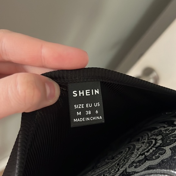 SHEIN top - Picture 3 of 3